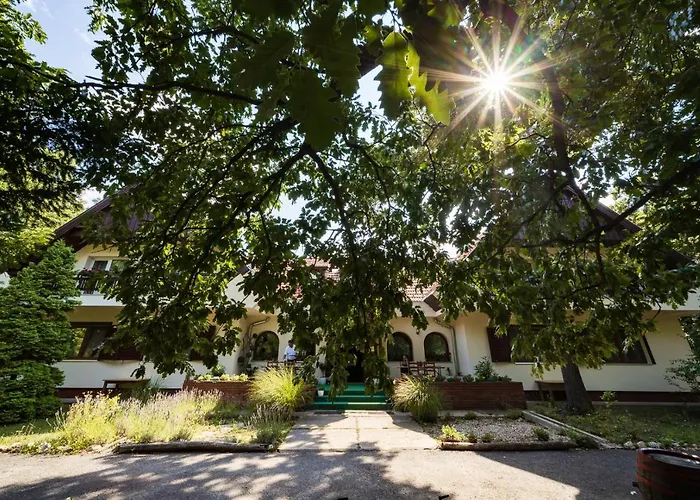 Zseri Vadászház 3*